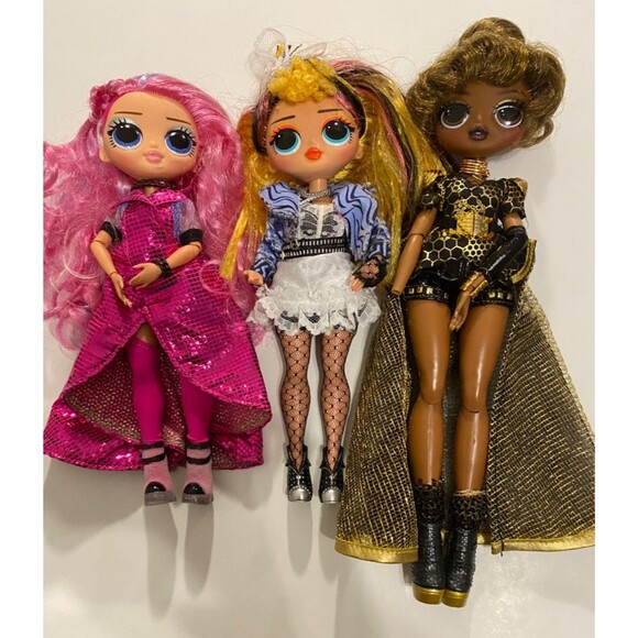 L.O.L. Surprise! Other - LOL Surprise Fashion Dolls with Outfits~ Lot of 3- 1 missing hand